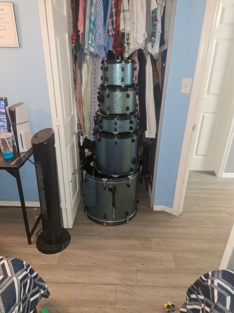 Drums