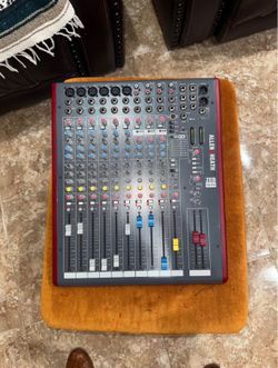 Allen & heath ZED 12fx mixer