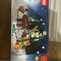 Lego40848-Santa’s Front Yard Christmas