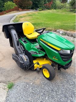 John Deere X380
