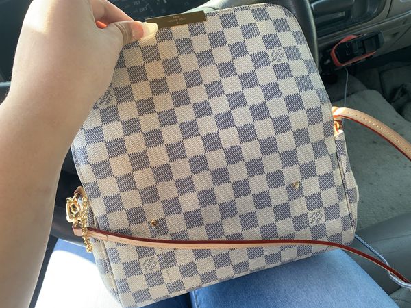 Louis Vuitton PURSE for Sale in Downey, CA - OfferUp