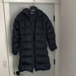women’s patagonia coat