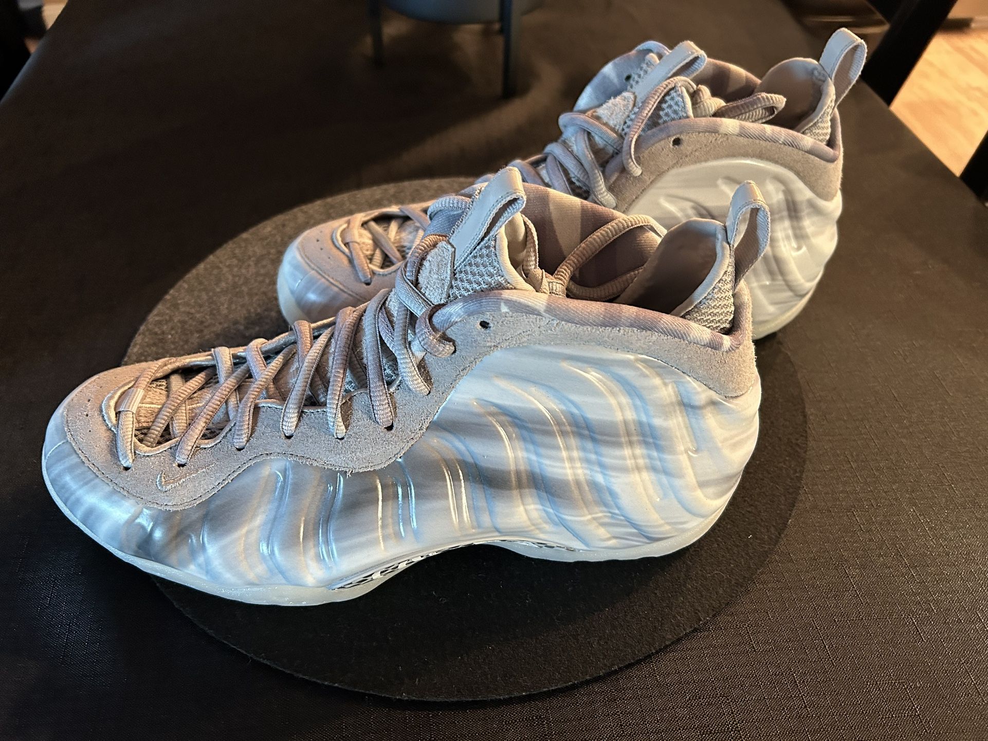Nike Foamposite (Dream A World) Tech Grey