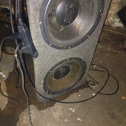 MTX Speakers only one set