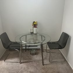 IKEA Salmi Dining Table with Tobias Chairs 
