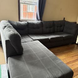 Pullout Couch 