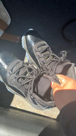 Jordan 11 size8.5