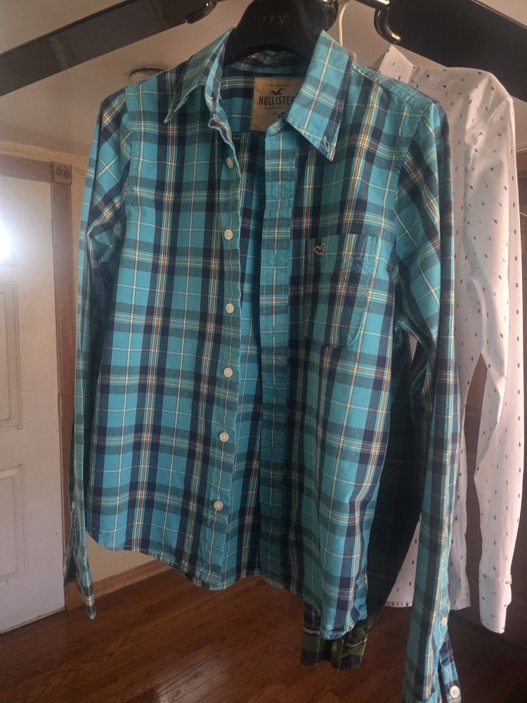 Hollister California Excellent Condition 