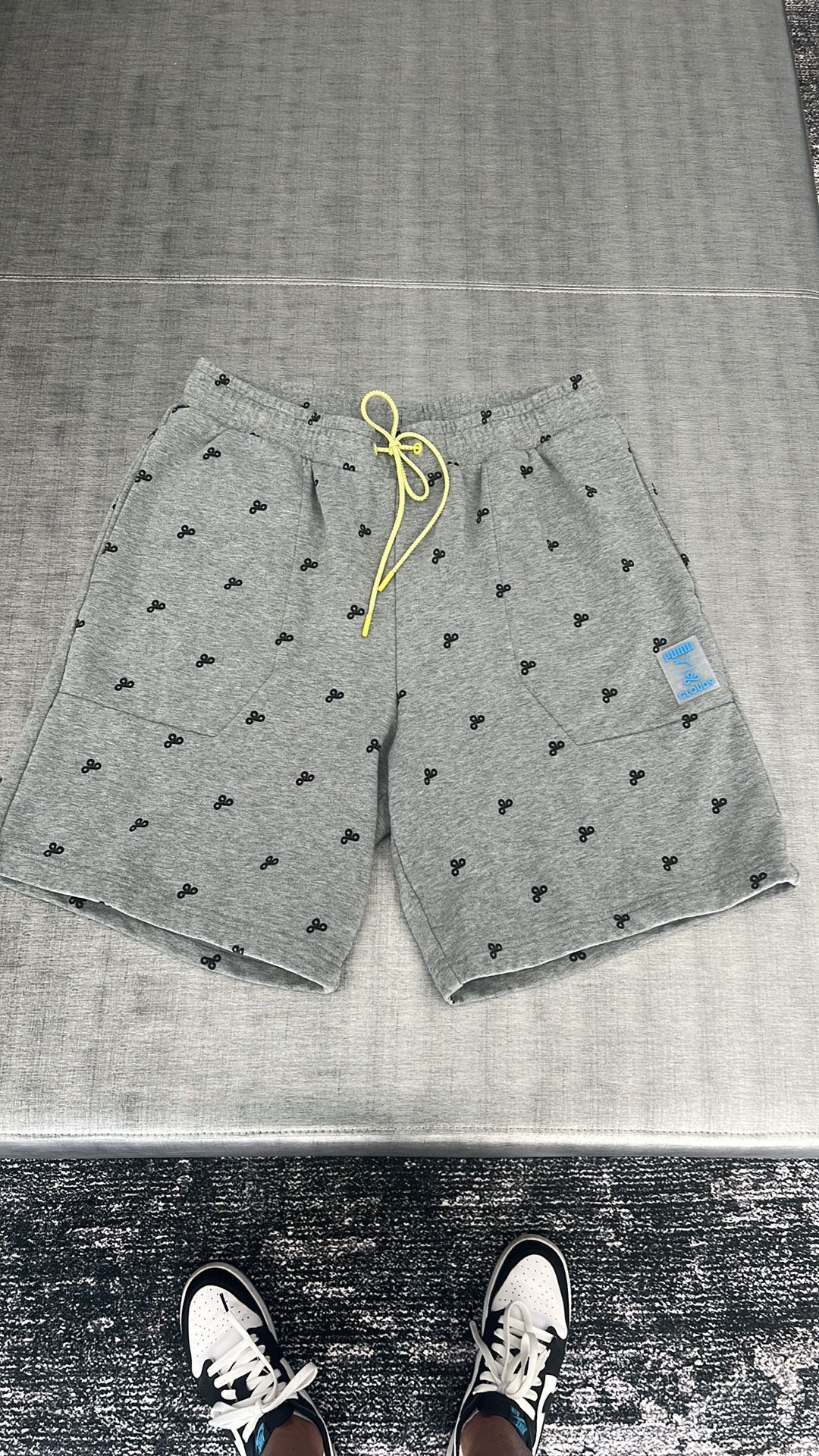 Puma Men’s Sweat Shorts Size Medium
