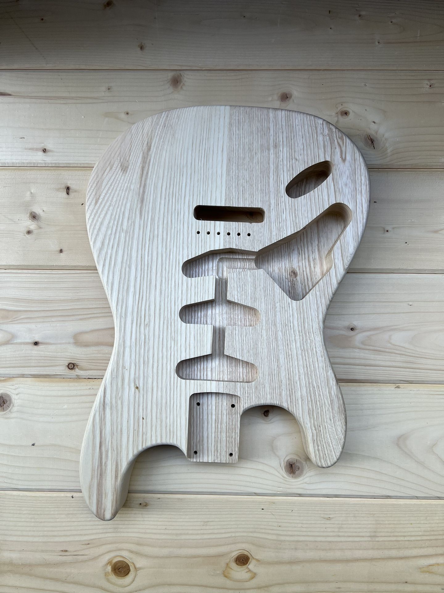 Left- Hand Stratocaster Style White Ash Body/ Unfinished/CNC Machine/ 2- Piece Glued/Weigh: 4.15 Lbs