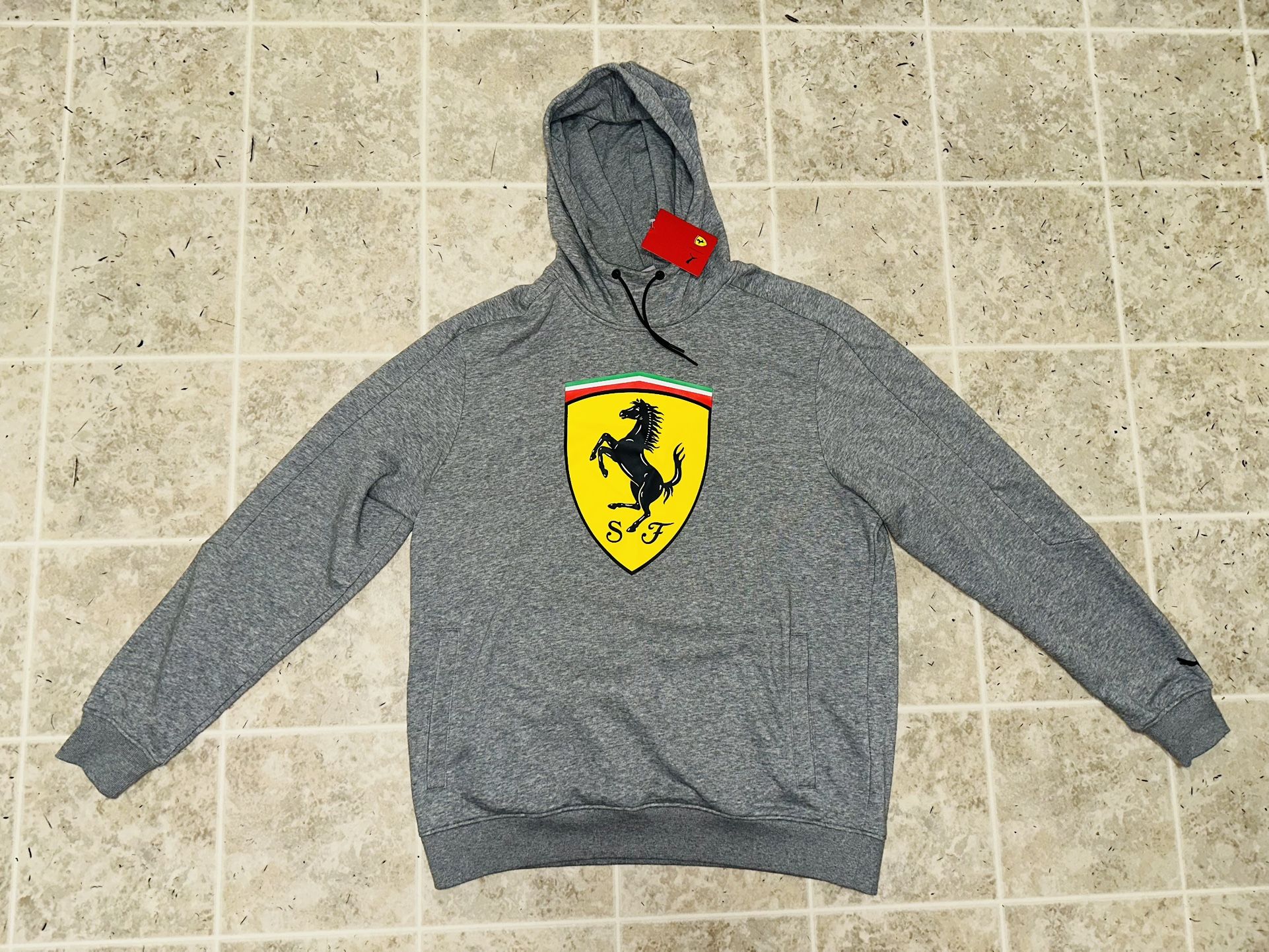 Puma Men's Ferrari Race Big Shield Hoodie Pullover Size XL Relaxed Fit 627054 02