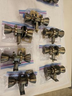 Antique Brass Door Knobs. 11 items