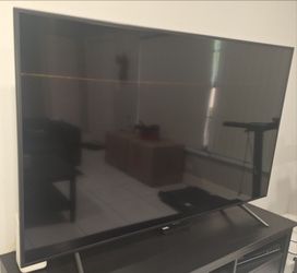 Samsung 65" 4K Smart TV – Model UN65RU7100FXZA