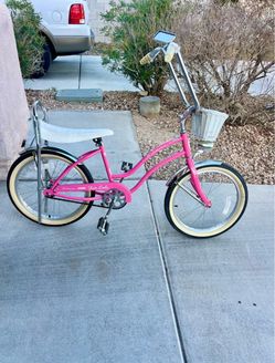Schwinn Fair Lady Vintage Girls Bicycle
