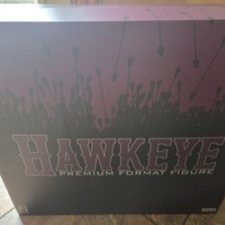 Sideshow Hawkeye Premium Format Statue 