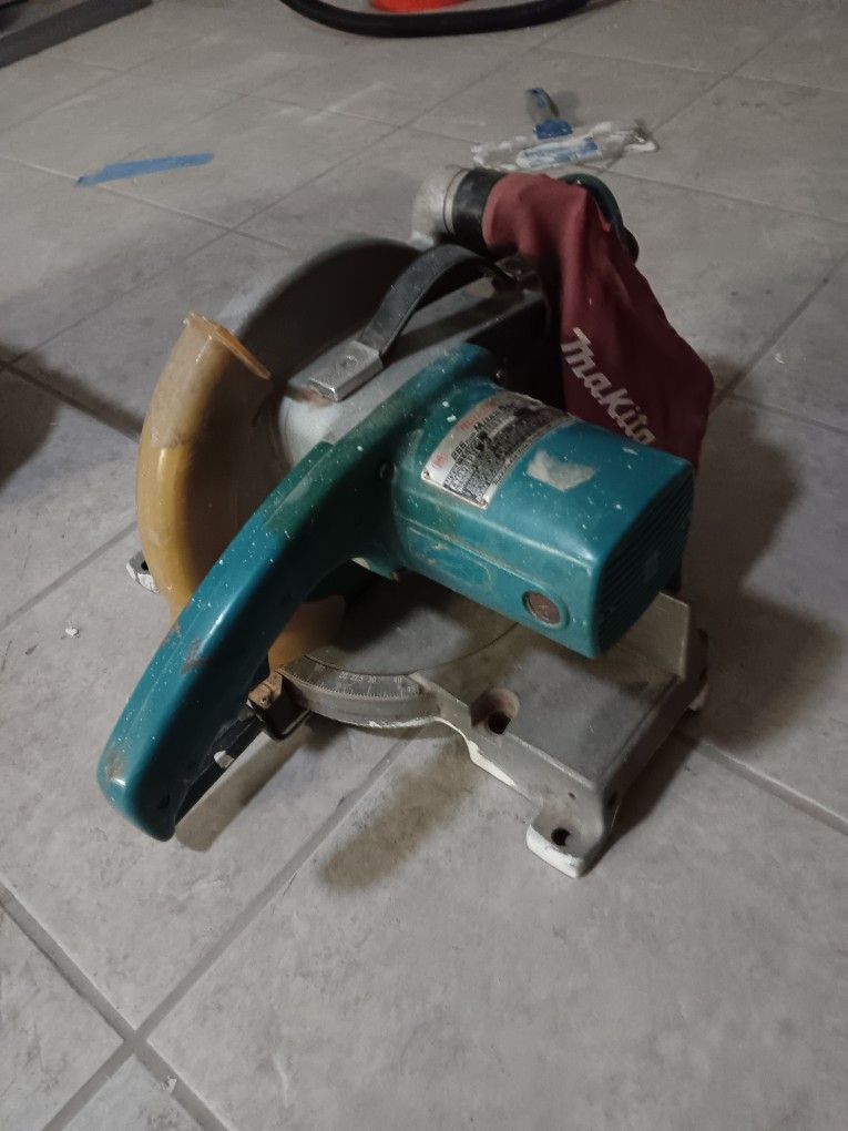 Makita Miter Saw