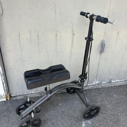 Drive Knee Scooter 