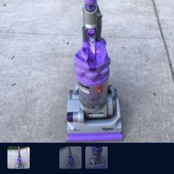 Dyson Bagless Vacuum