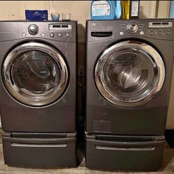 LG Washer/Dryer set