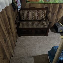 Storage Chair 