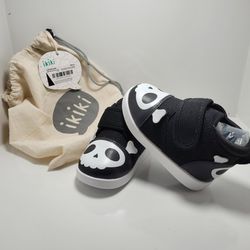 Ikiki Skull & Crossbones Baby Shoes