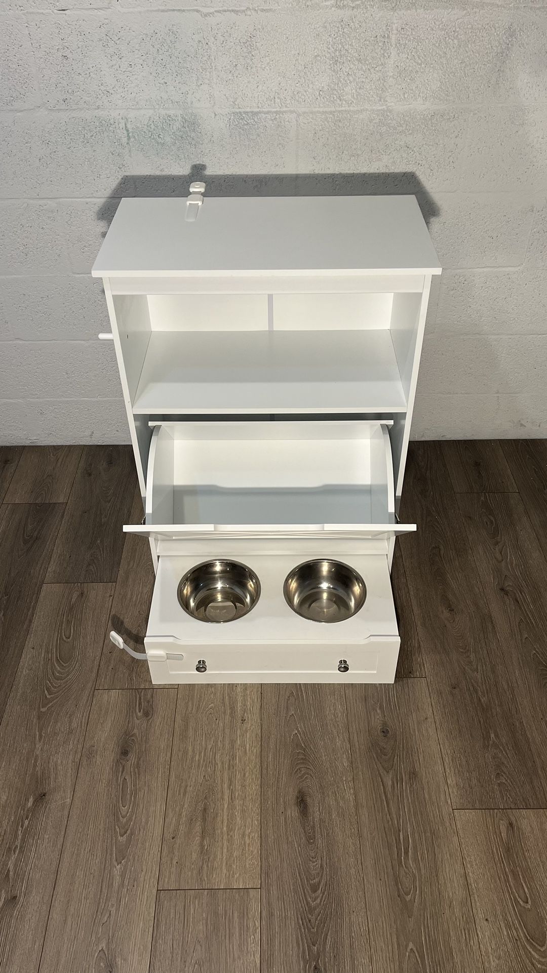 PET FEEDER STATION for DOG & CAT FOOD W STORAGE CABINET WHITE - delivery is negotiable