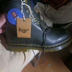 Dr Martens 1460 With Wool Interior