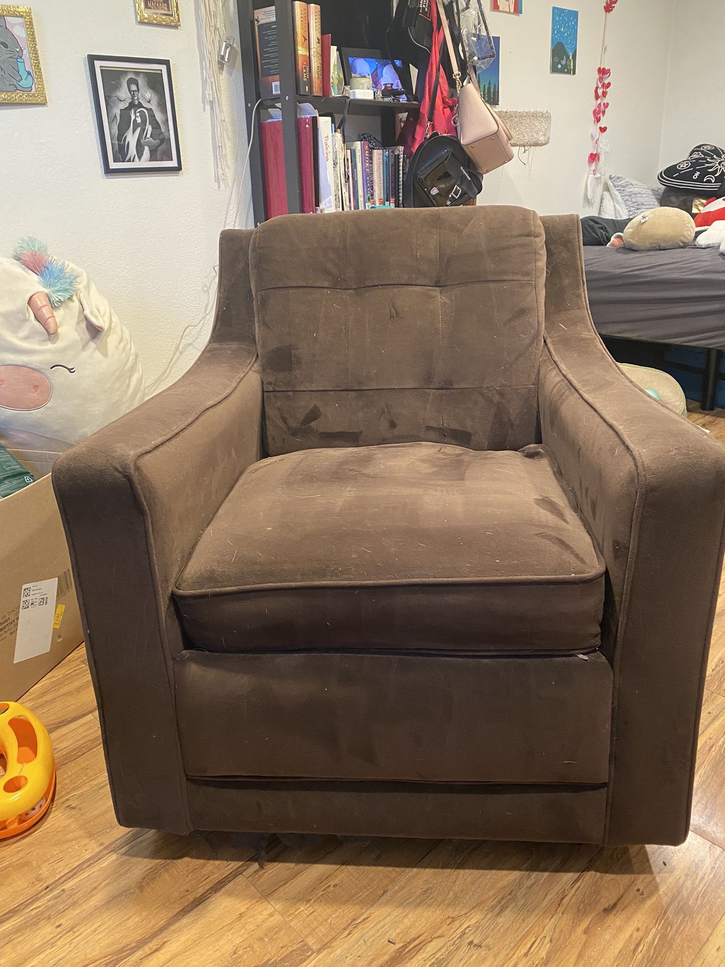 Brown La-Z-Boy Swivel Chair