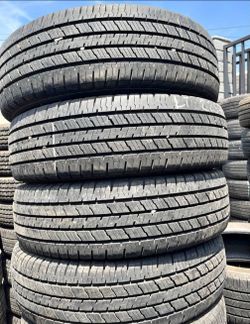 225-75R16 LT marca Hankook tires usadas en perfecta condición 90%life