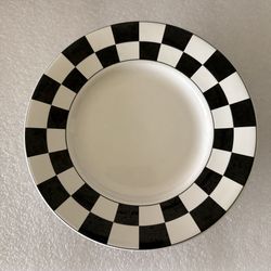 Black & White Checker Stoneware Plates – Set of 4 (5.75”)