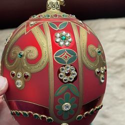 Reed and Barton ornament. Mouth blown, glittering Swarovski crystal masterpiece.