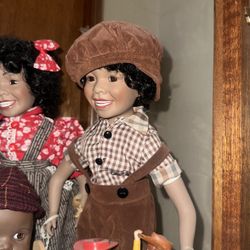 porcelain dolls 