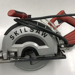 Skilsaw Outlaw Worm Drive Saw SPT78MMC 