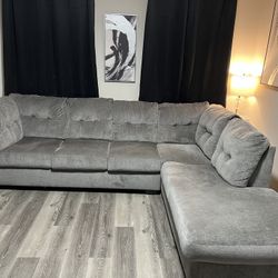 Gray Sectional Excellent Condition  No Stains