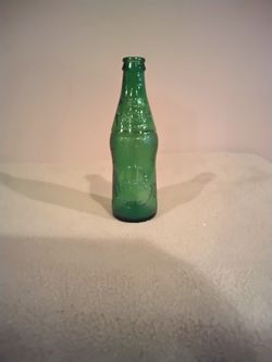 Green Glass Bottle Fresca  10oz Vintage