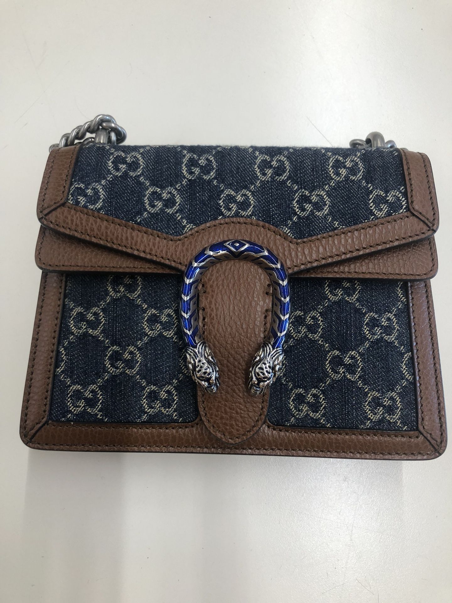 Gucci GG Supreme Dionysus Bag (421970)
