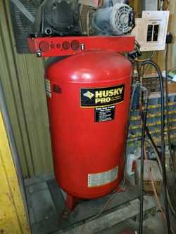 Air compressor commercial