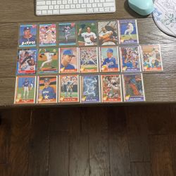 Lot Of 19 Nolan Ryan Baseball Cards