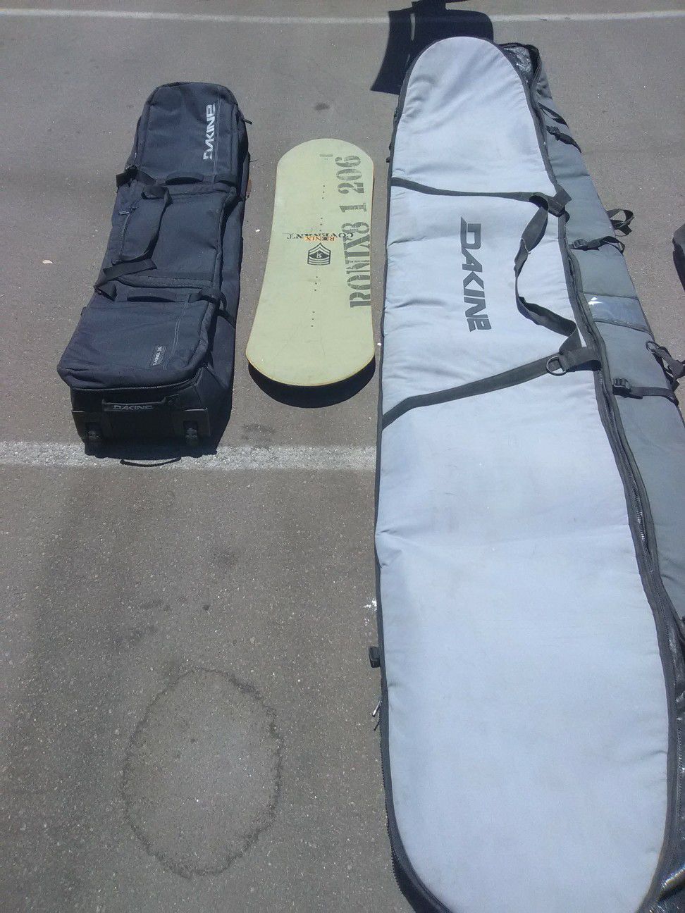 Dakine 2018 snowboard bag & multiple surfboard bag package deal &