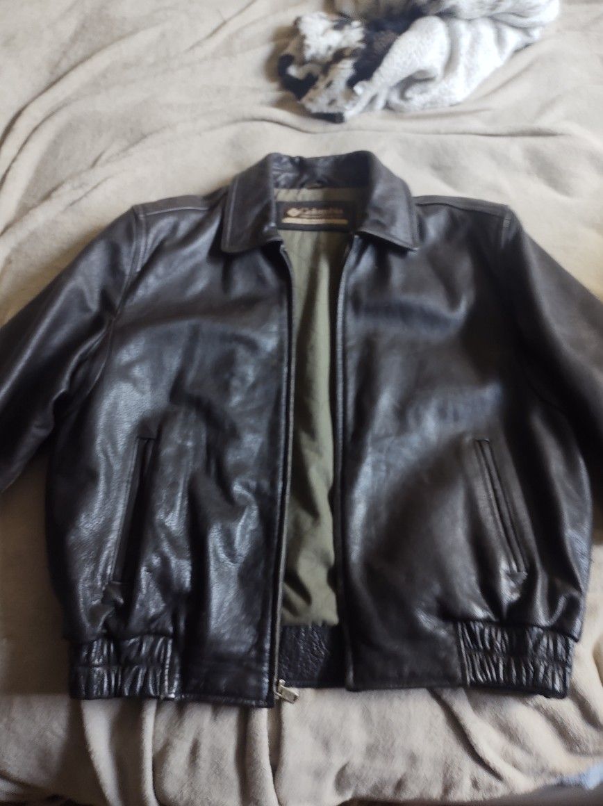 Columbia Insulated Leather Jacket Large