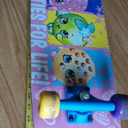 28" Inch Girl Skateboard With Helmet 