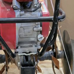 Honda FC600 Mid-Tine Tiller with Commercial Honda GX160 Engine Pree Use