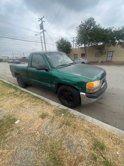 1999 GMC Sierra short bed v8