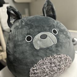 Grey puppy squishmallow