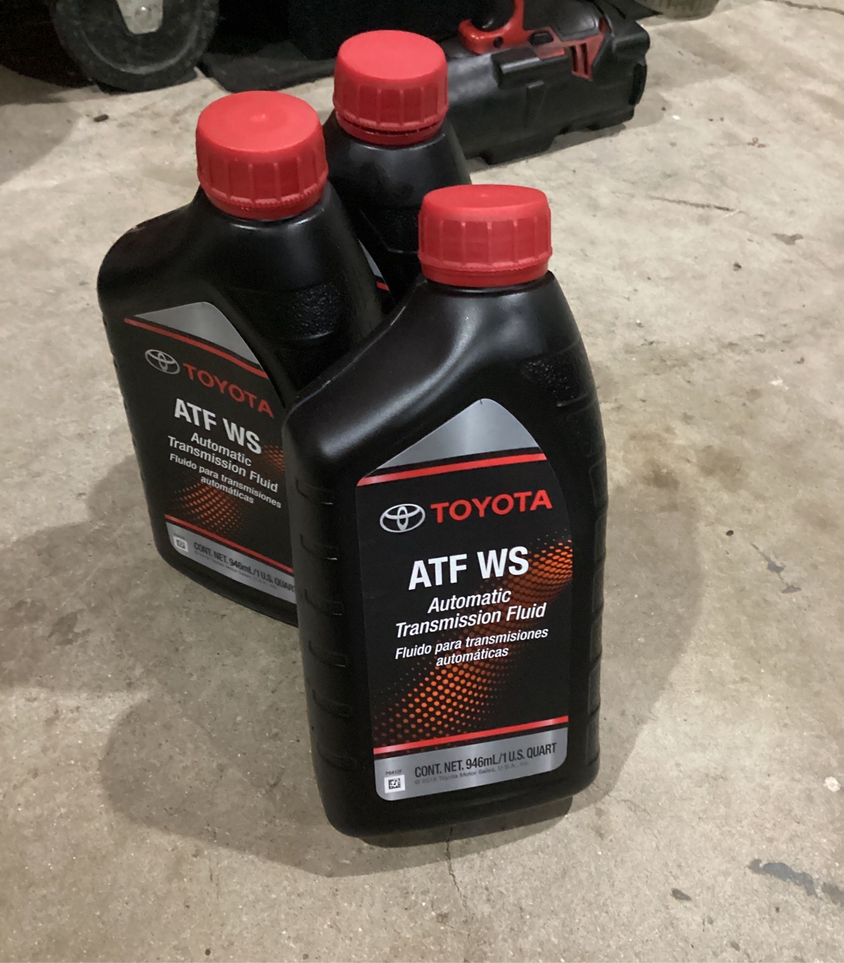 Toyota Atf Ws 2 Quarts + Half Quart. for Sale in Hemet, CA - OfferUp