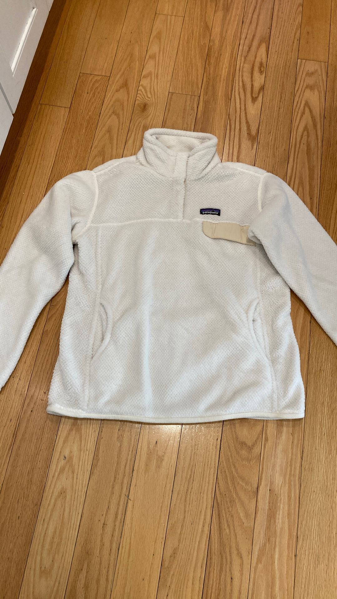 PATAGONIA WOMENS s LARGE