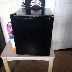 Refrigerator ❣  🧊  Cold  Perfect 4 🍺 