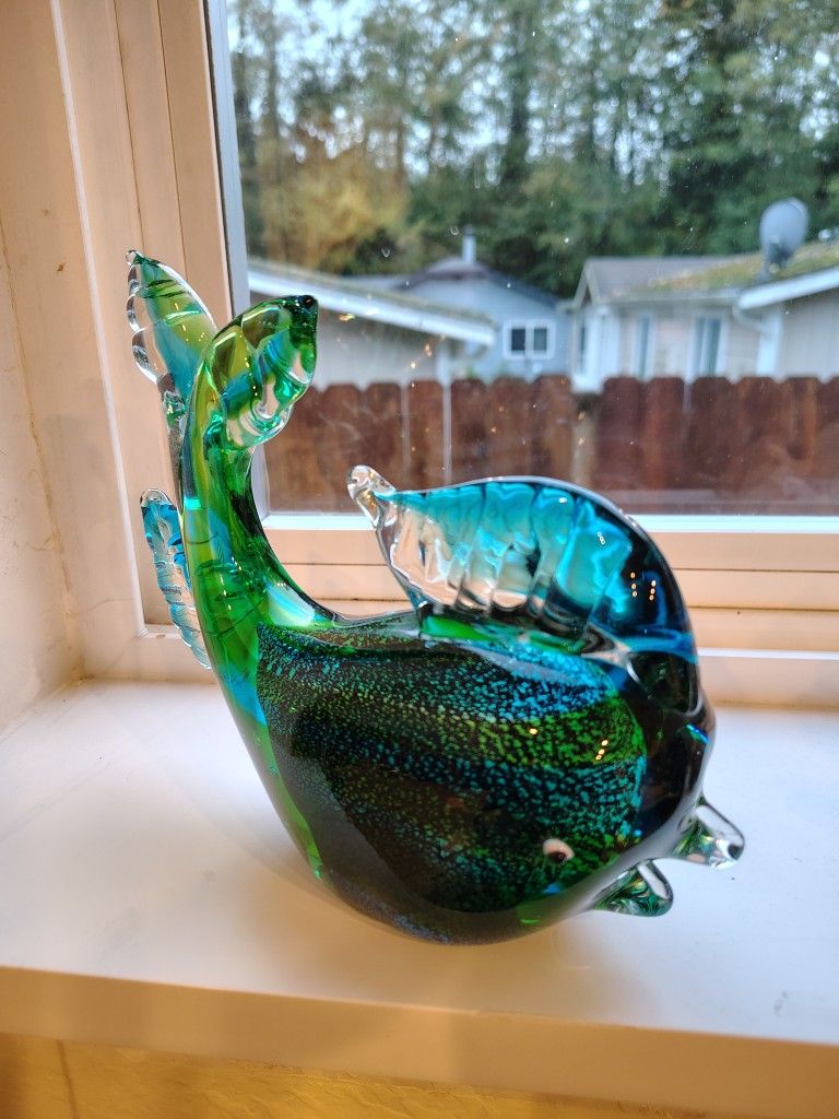 Beautiful Murano Style Blown Glass Fish Figurine/Paperweight
