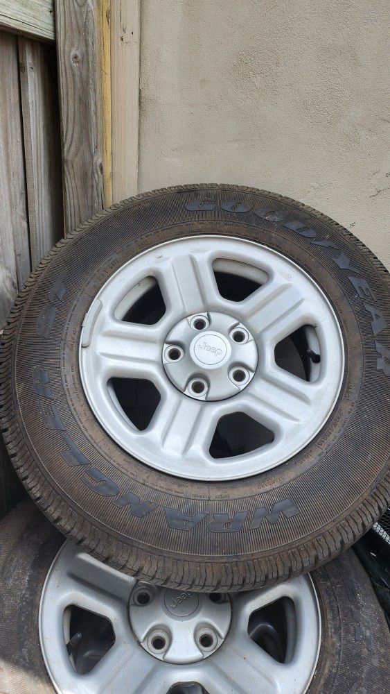4 Tires And 5 Rims Good Year I. Good Condition 