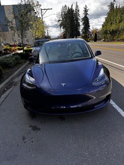 🚘 2022 Tesla Model 3 RWD — Clean & Well Maintained